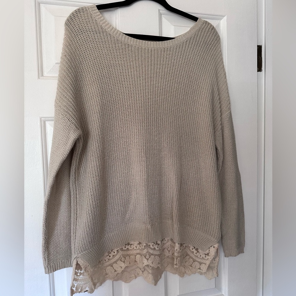 Pins and needles sweater with lace trim. Size small.